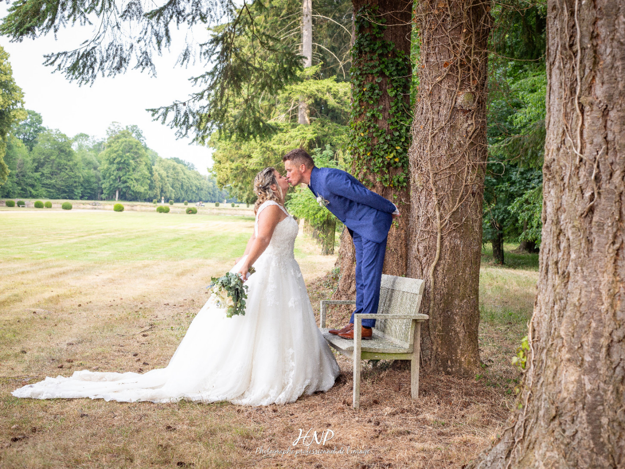Des souvenirs gravés d'un mariage, la magie des souvenirs