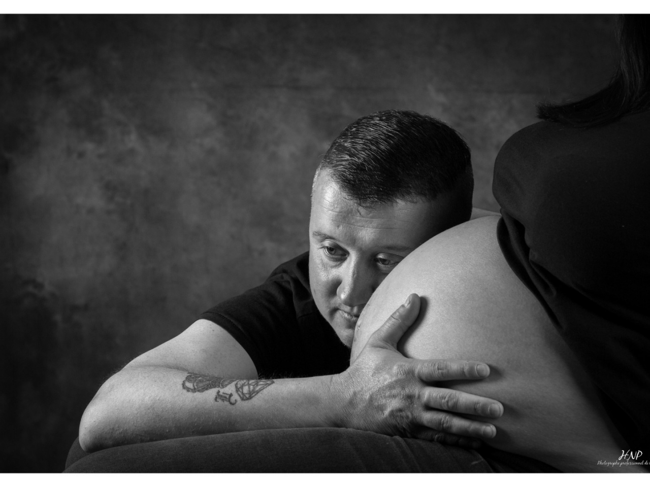 Immortaliser les instants grossesses en solo ou en famille pour l'éternité 