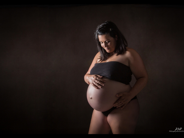 Immortaliser les instants grossesses en solo ou en famille pour l'éternité 